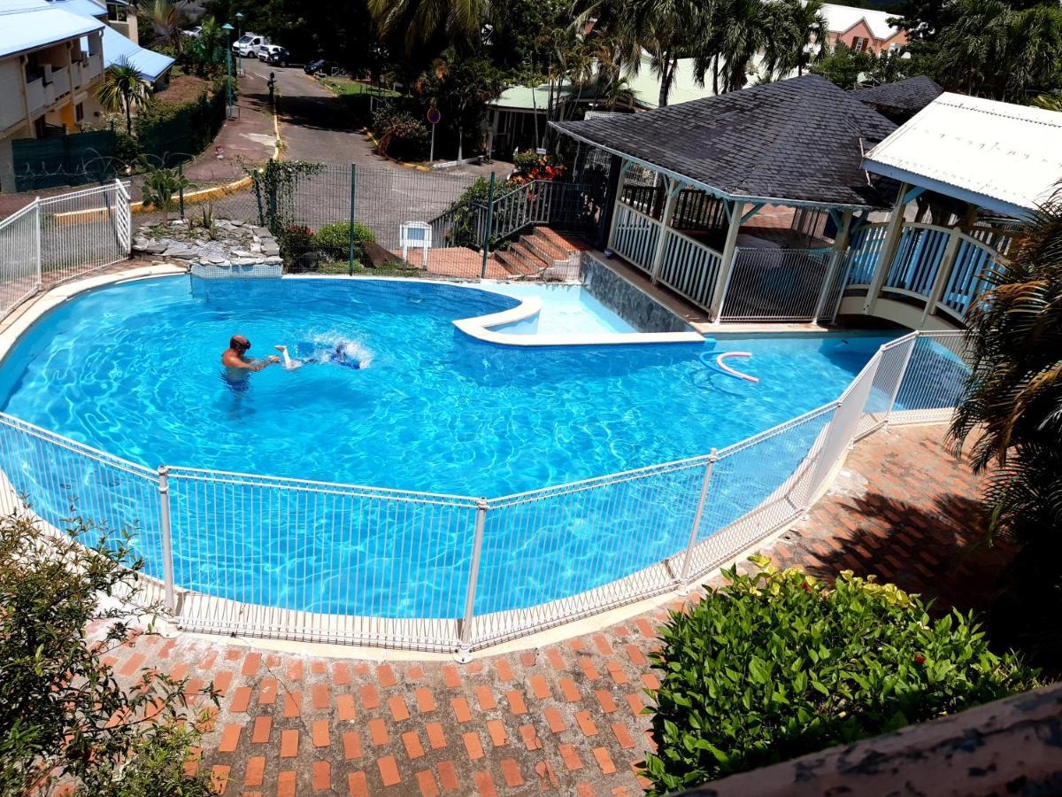 Studio Climatise - Piscine-Plage - 2 A 3 Personnes Sainte-Anne Eksteriør bilde